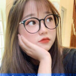 Mũi tẹt nên đeo kính gì để che khuyết điểm?