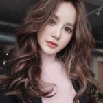 Mũi tẹt nên để kiểu tóc nào là hợp nhất?