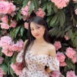 Bí kíp giàu sang lên của cô gái mũi tẹt
